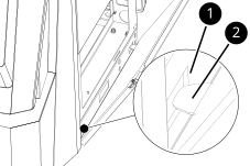 Rechte untere Seitenverkleidung montieren